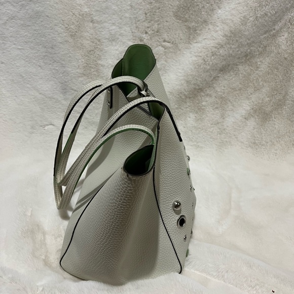 Jessica Simpson white and green lining with silver studs - Picture 4 of 11